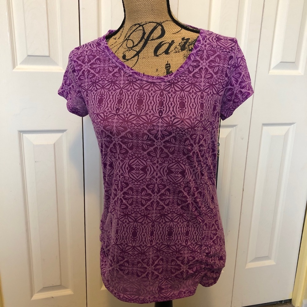 Athleta Purple Swirl Top - size Large